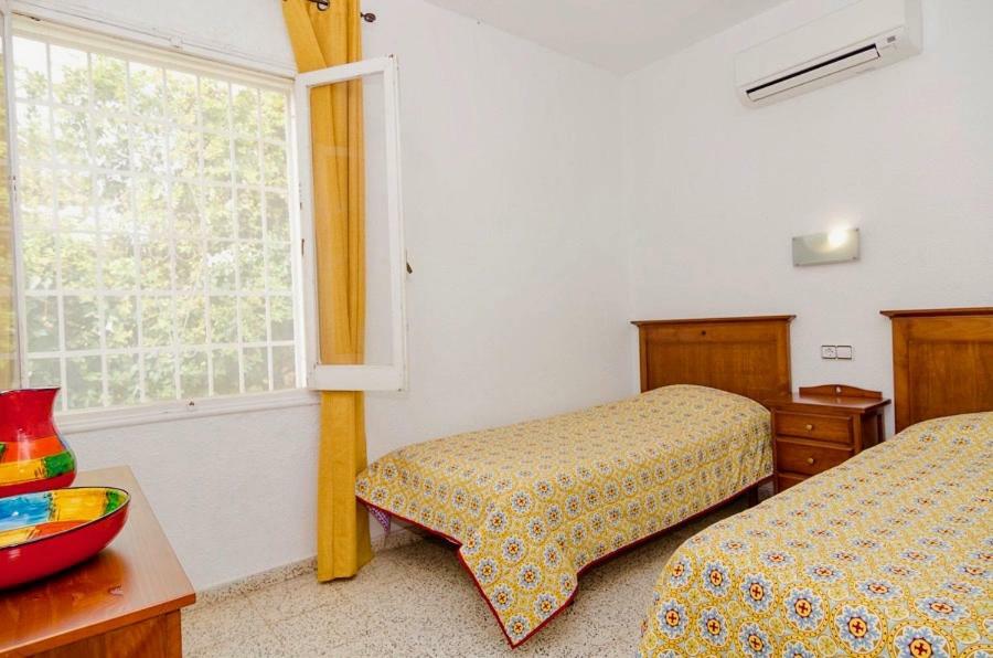 Calalga Сasa Frente A La Playa Con Piscina Privada Calpe Exterior foto