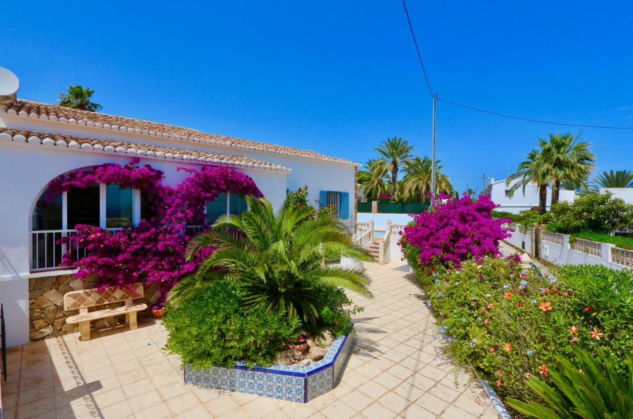 Calalga Сasa Frente A La Playa Con Piscina Privada Calpe Exterior foto