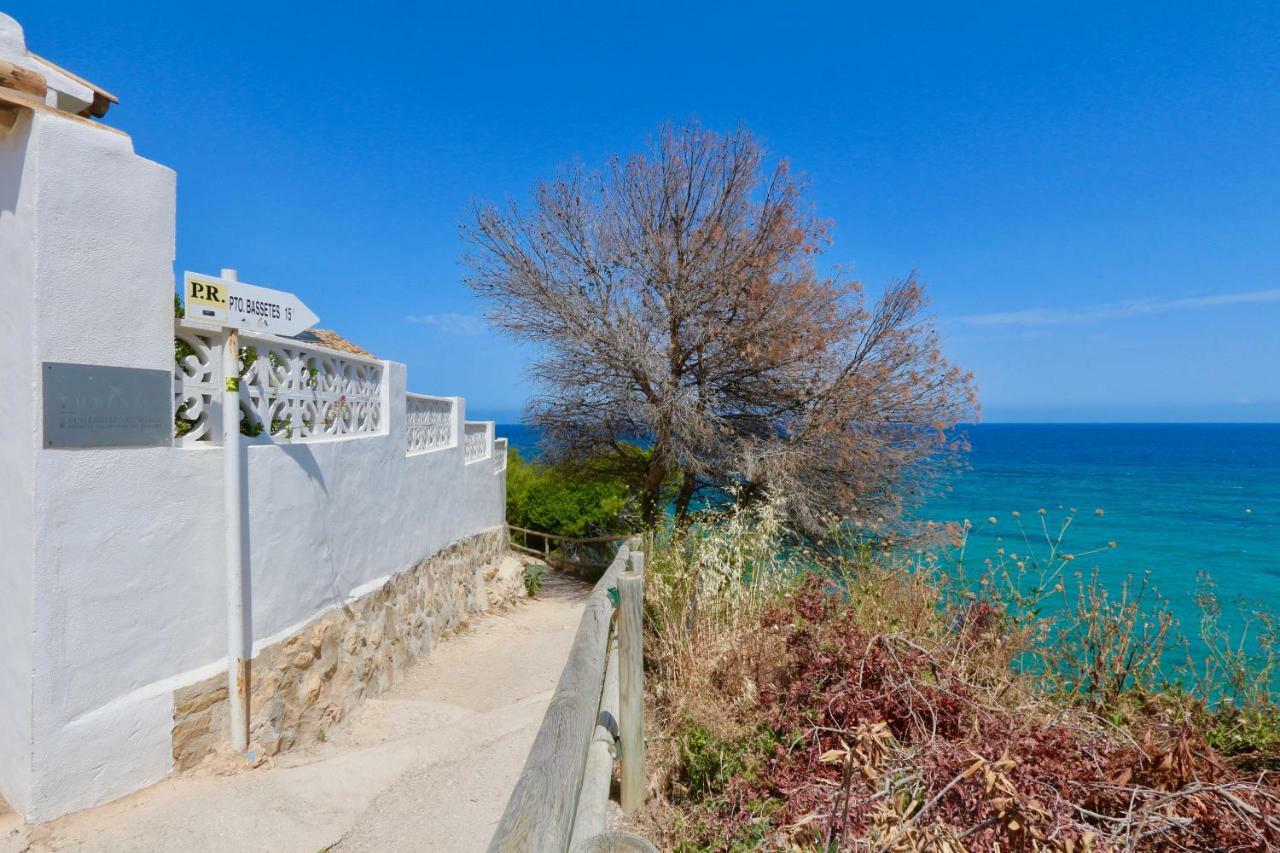 Calalga Сasa Frente A La Playa Con Piscina Privada Calpe Exterior foto