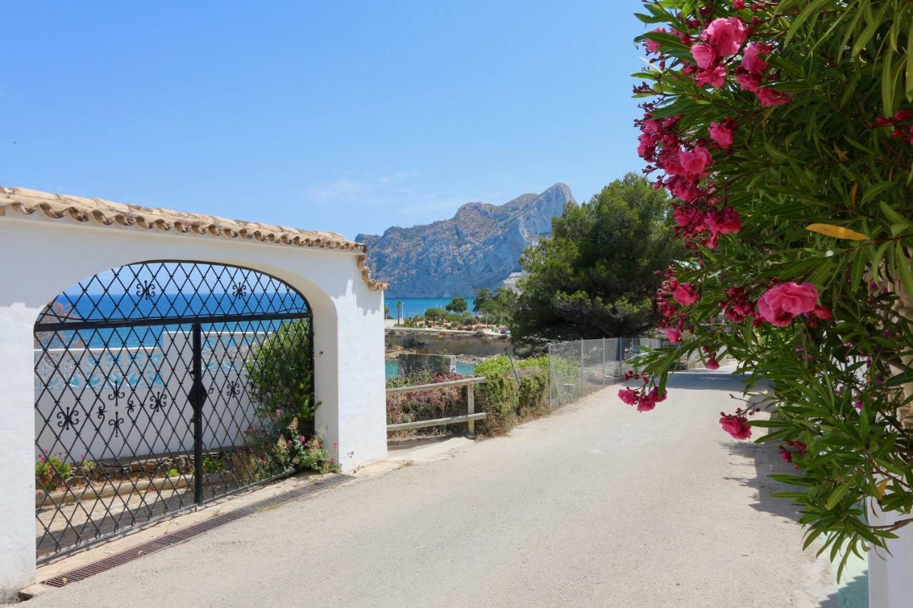 Calalga Сasa Frente A La Playa Con Piscina Privada Calpe Exterior foto
