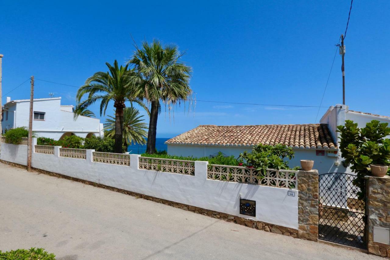 Calalga Сasa Frente A La Playa Con Piscina Privada Calpe Exterior foto