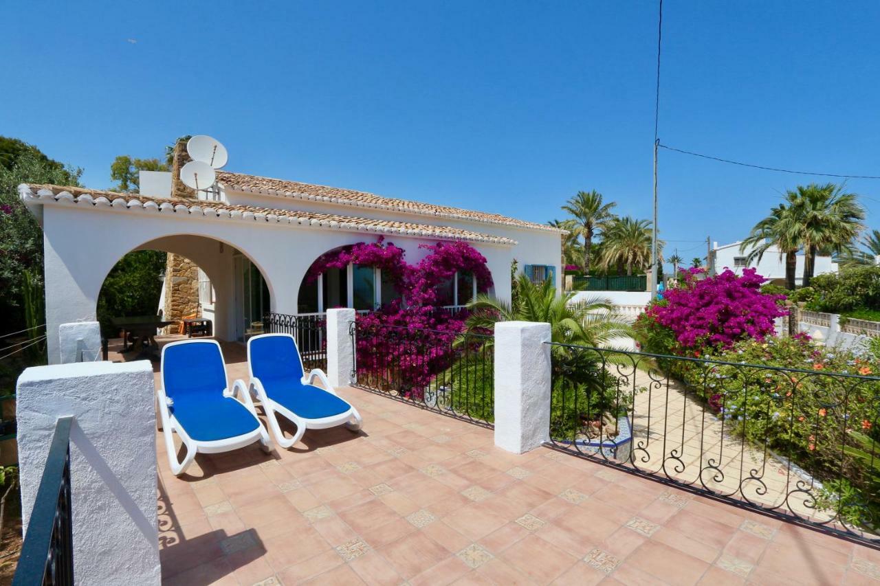 Calalga Сasa Frente A La Playa Con Piscina Privada Calpe Exterior foto