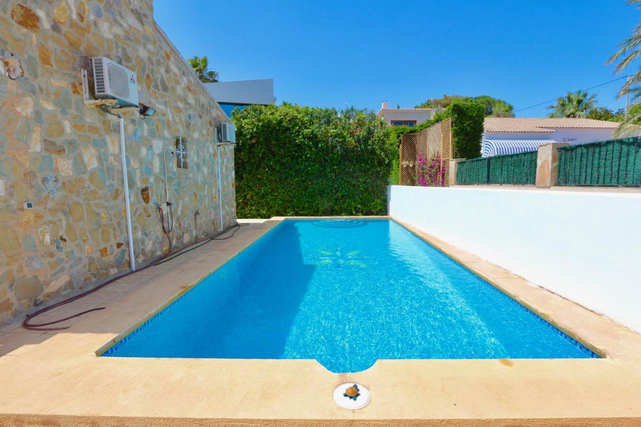Calalga Сasa Frente A La Playa Con Piscina Privada Calpe Exterior foto